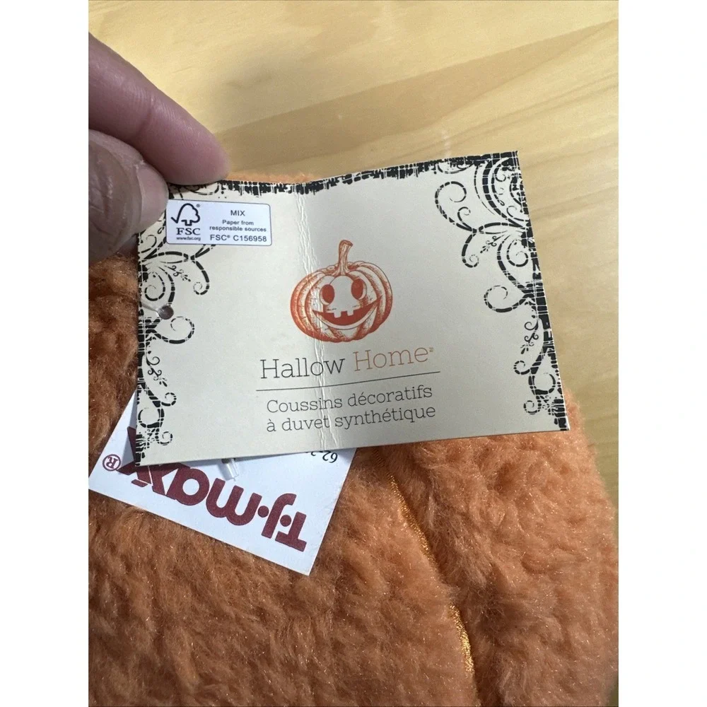 Hallow Home Down Alternative Decorative Pumpkin Halloween Throw Pillow!